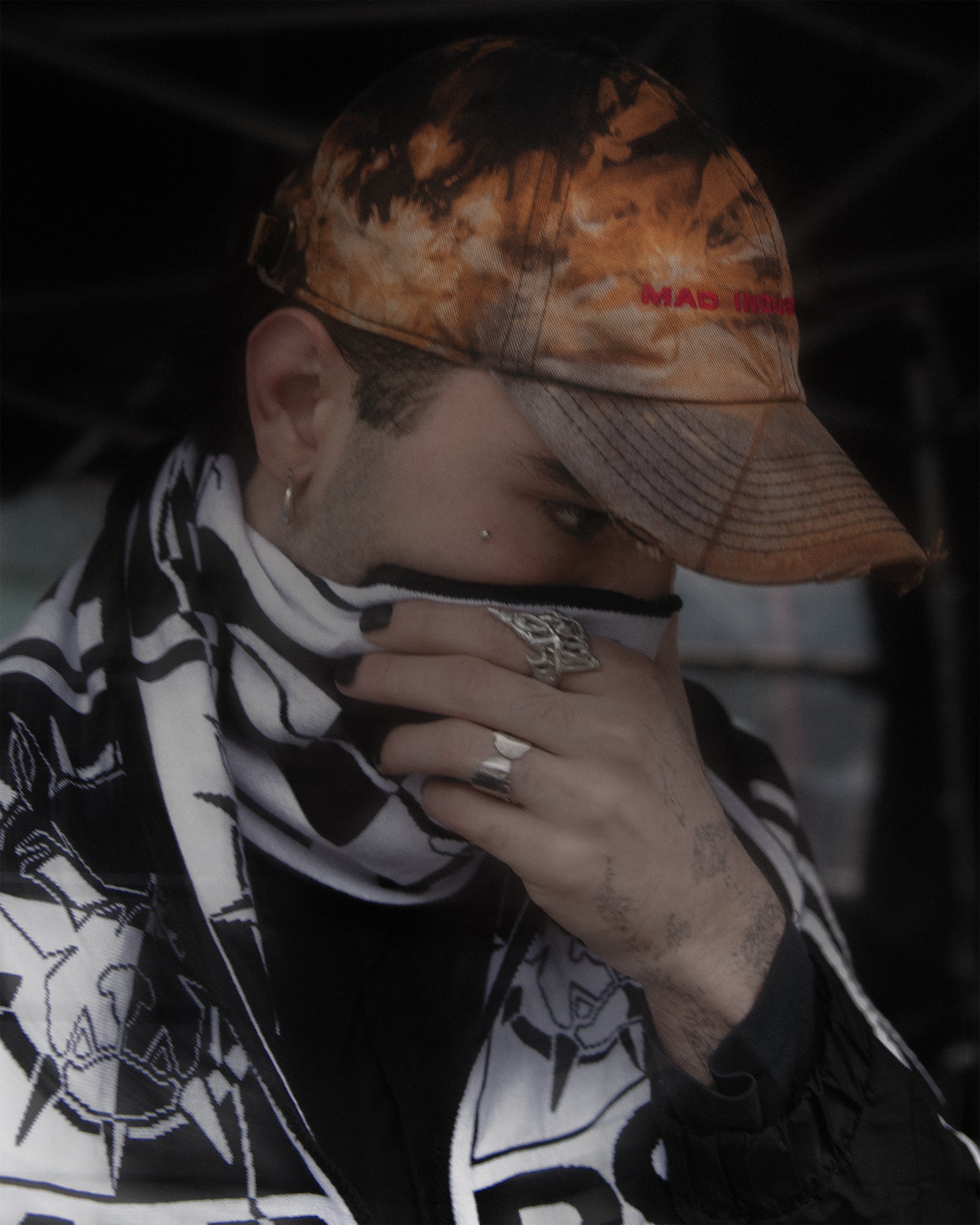 MAD WASHED DESTROYED CAP